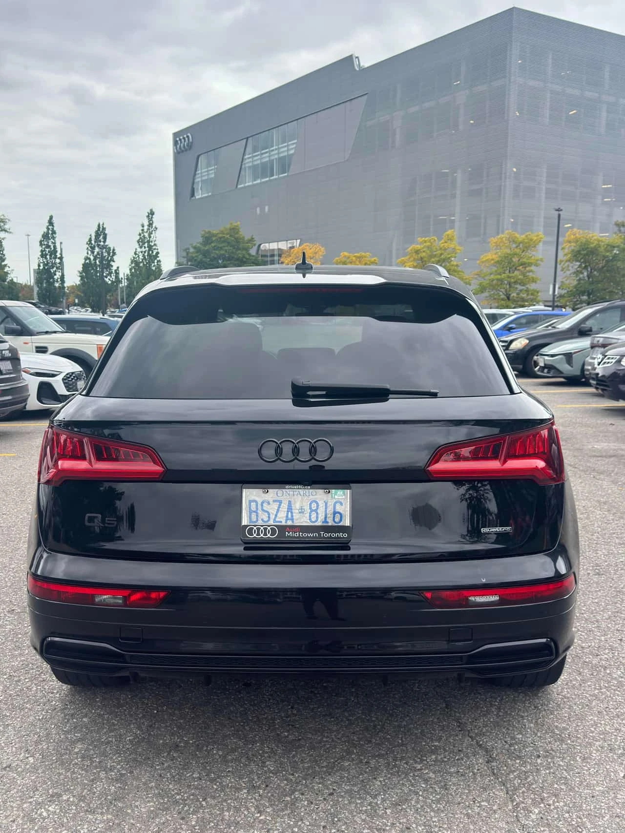 Audi Q5 * Technik * CARFAX * , снимка 4 - Автомобили и джипове - 56332197