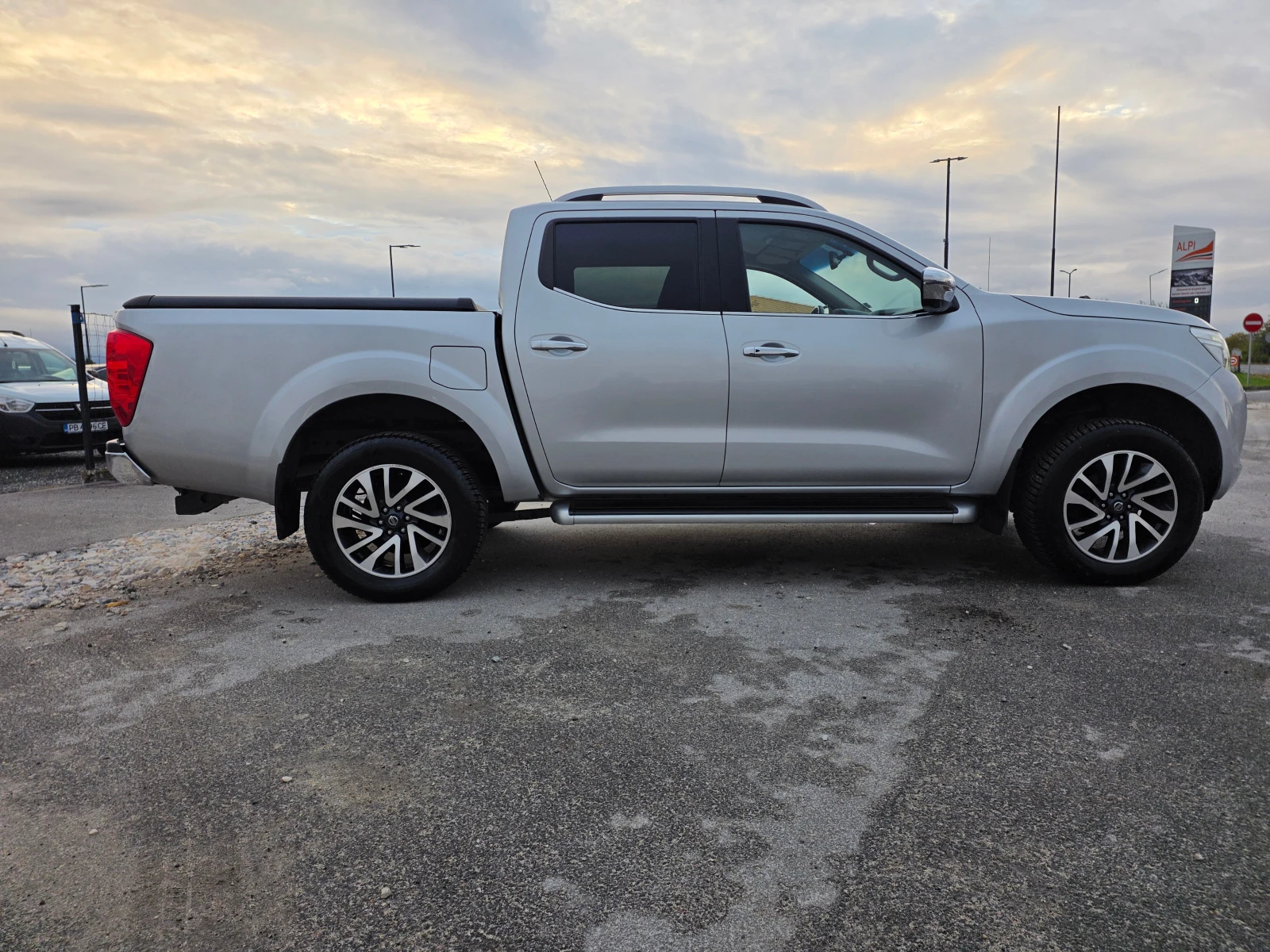Nissan Navara 2, 3DCI-4x4-190kc, снимка 6 - Автомобили и джипове - 56741010
