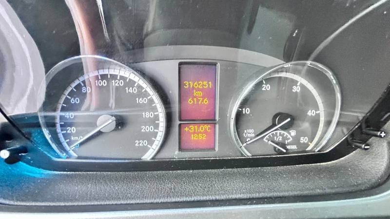 Mercedes-Benz Vito VIANO 3.0 205hp N1, снимка 7 - Бусове и автобуси - 53362714