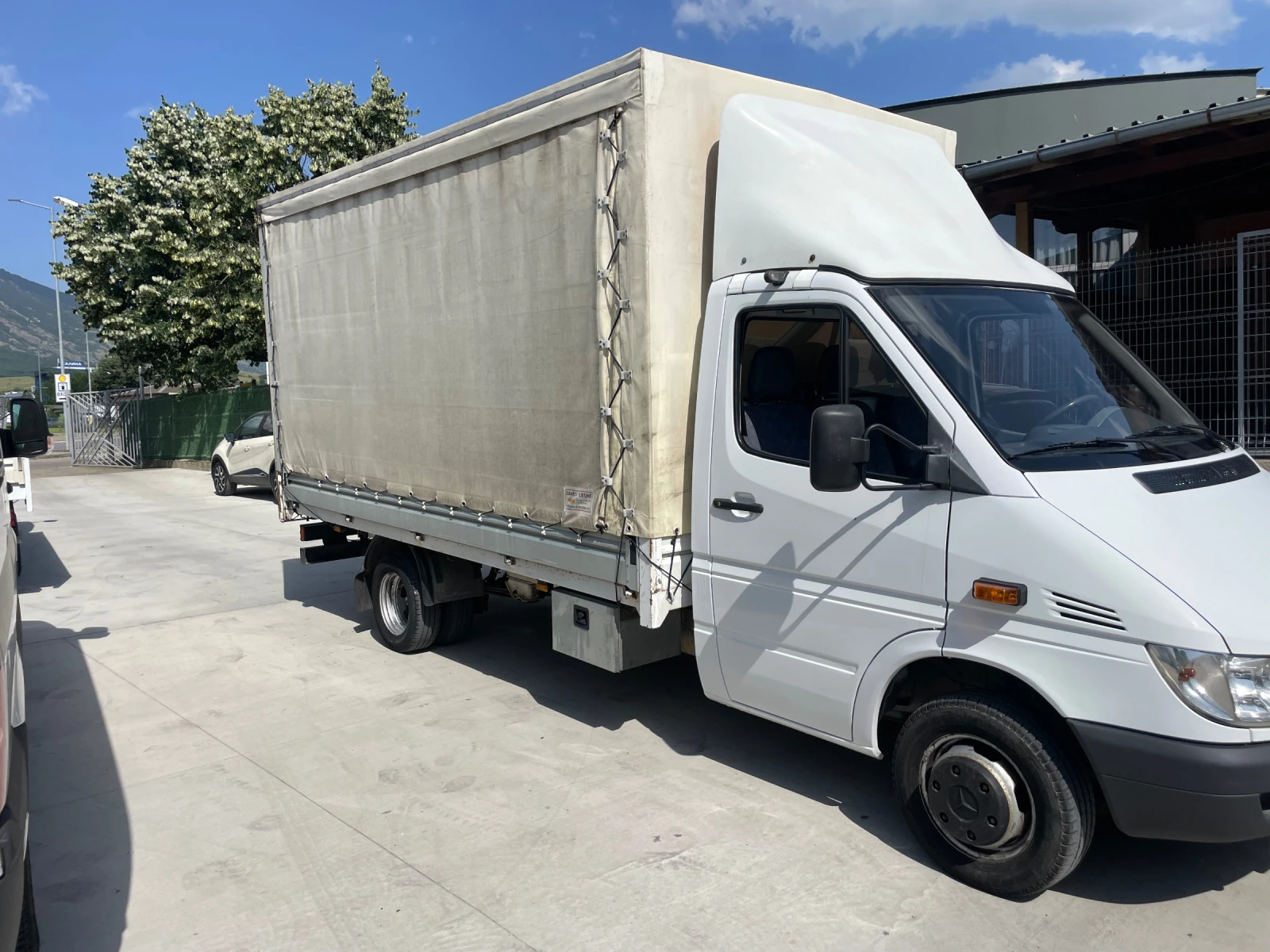 Mercedes-Benz Sprinter 416  - изображение 3