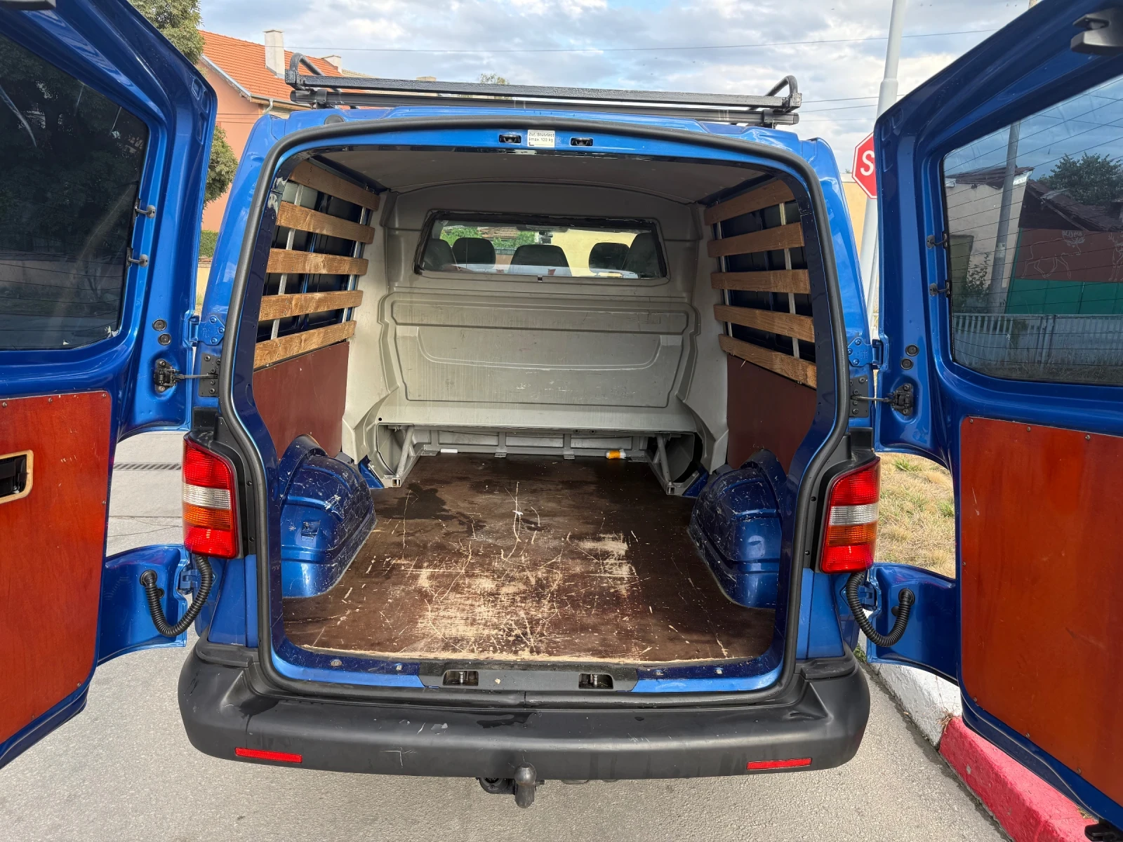 VW Transporter T5, 2.5TDI, L2, 5 местен - изображение 6