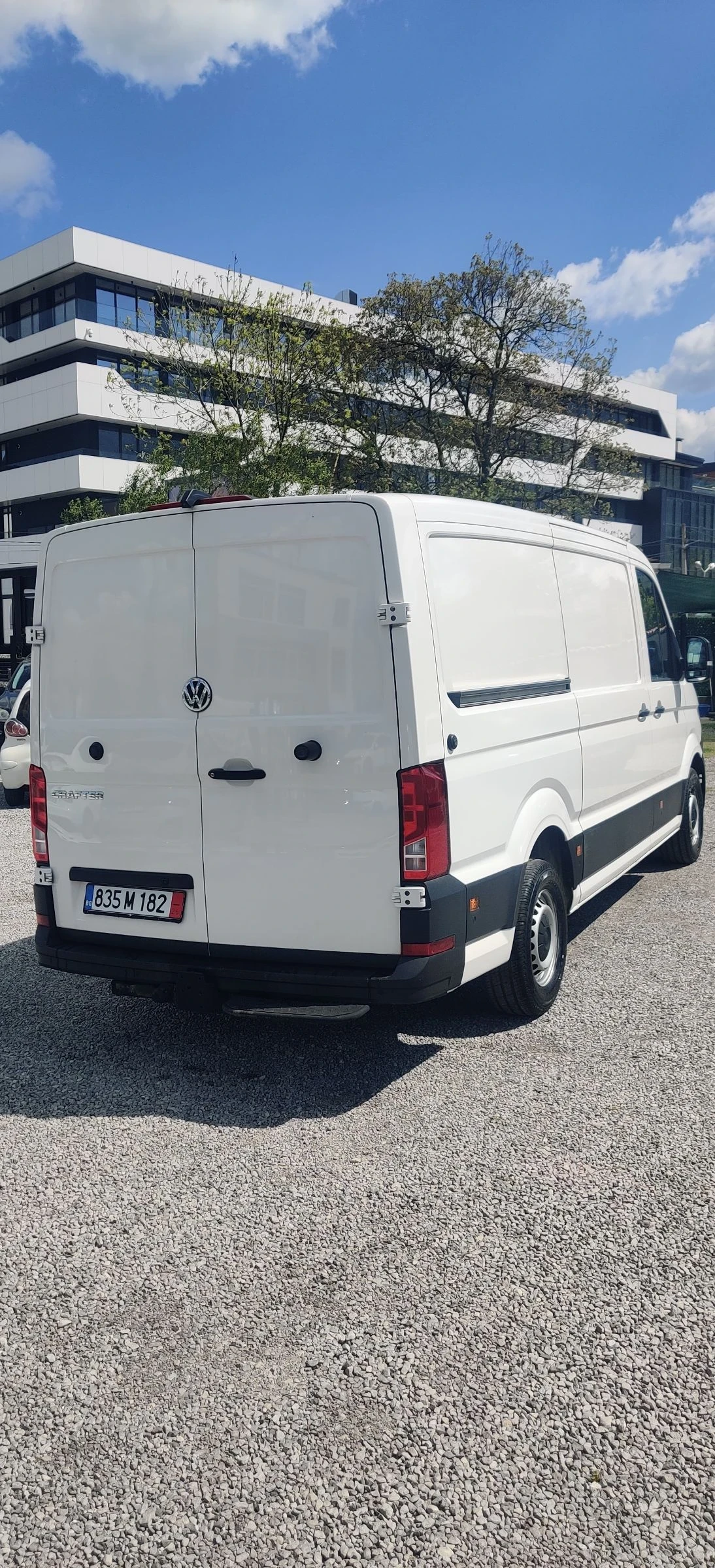 VW Crafter 2.0 tdi 140 k.c., снимка 6 - Бусове и автобуси - 54412525