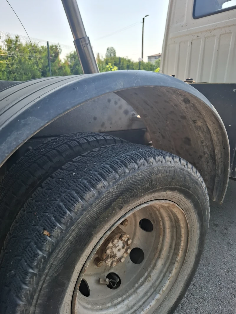 Nissan Trade, снимка 15 - Камиони - 52357784