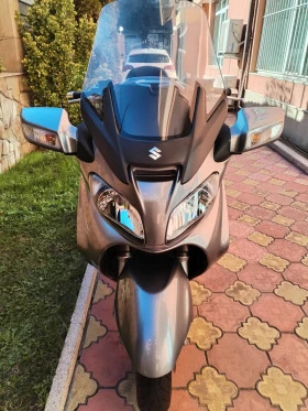 Suzuki Burgman 650i EXE ABS ПЕРФЕКТЕН!!!, снимка 4