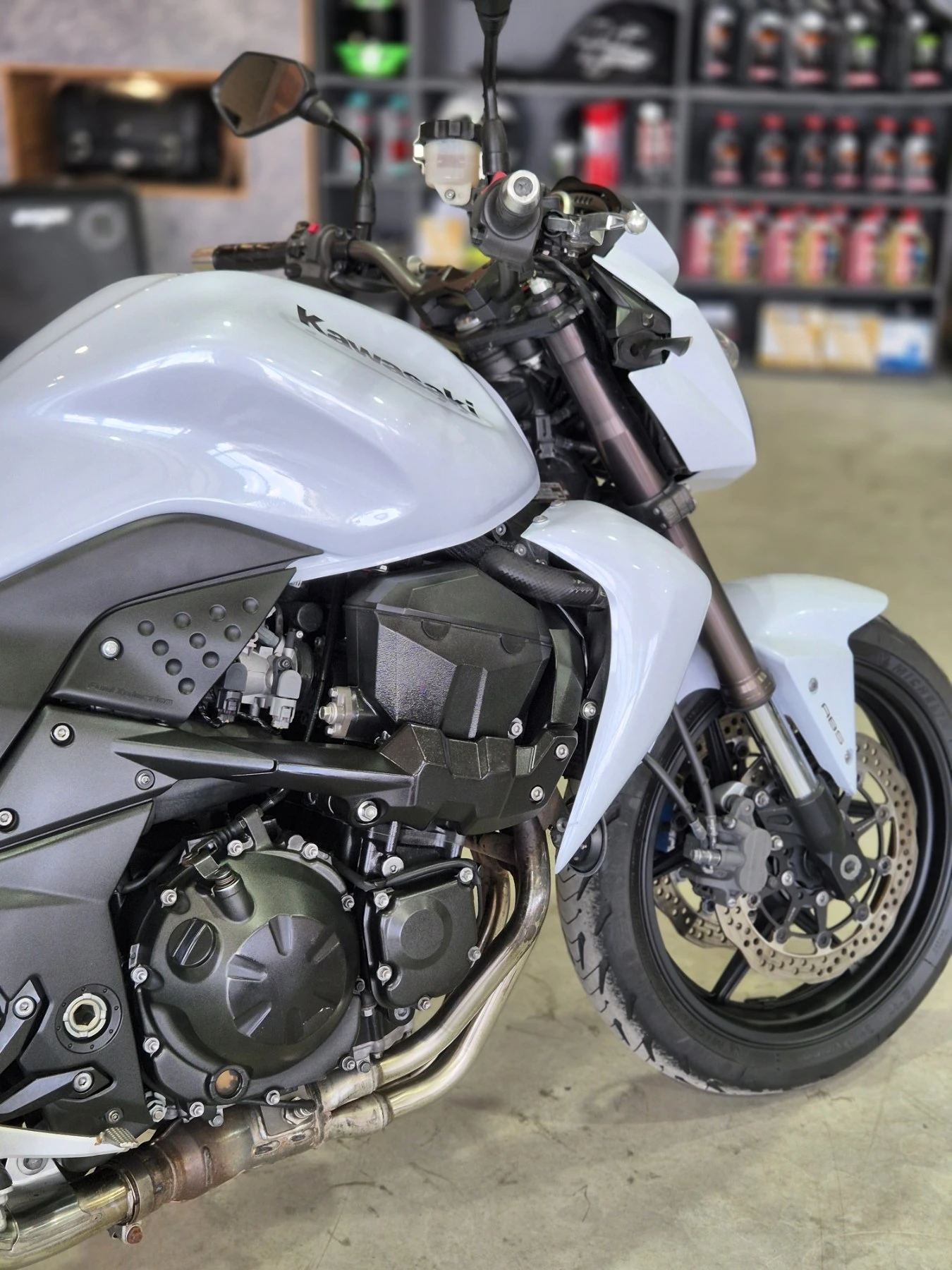 Kawasaki Z 750 ABS!!! Нов внос от ШВЕЙЦАРИЯ!!!, снимка 11 - Мотоциклети и мототехника - 55558085