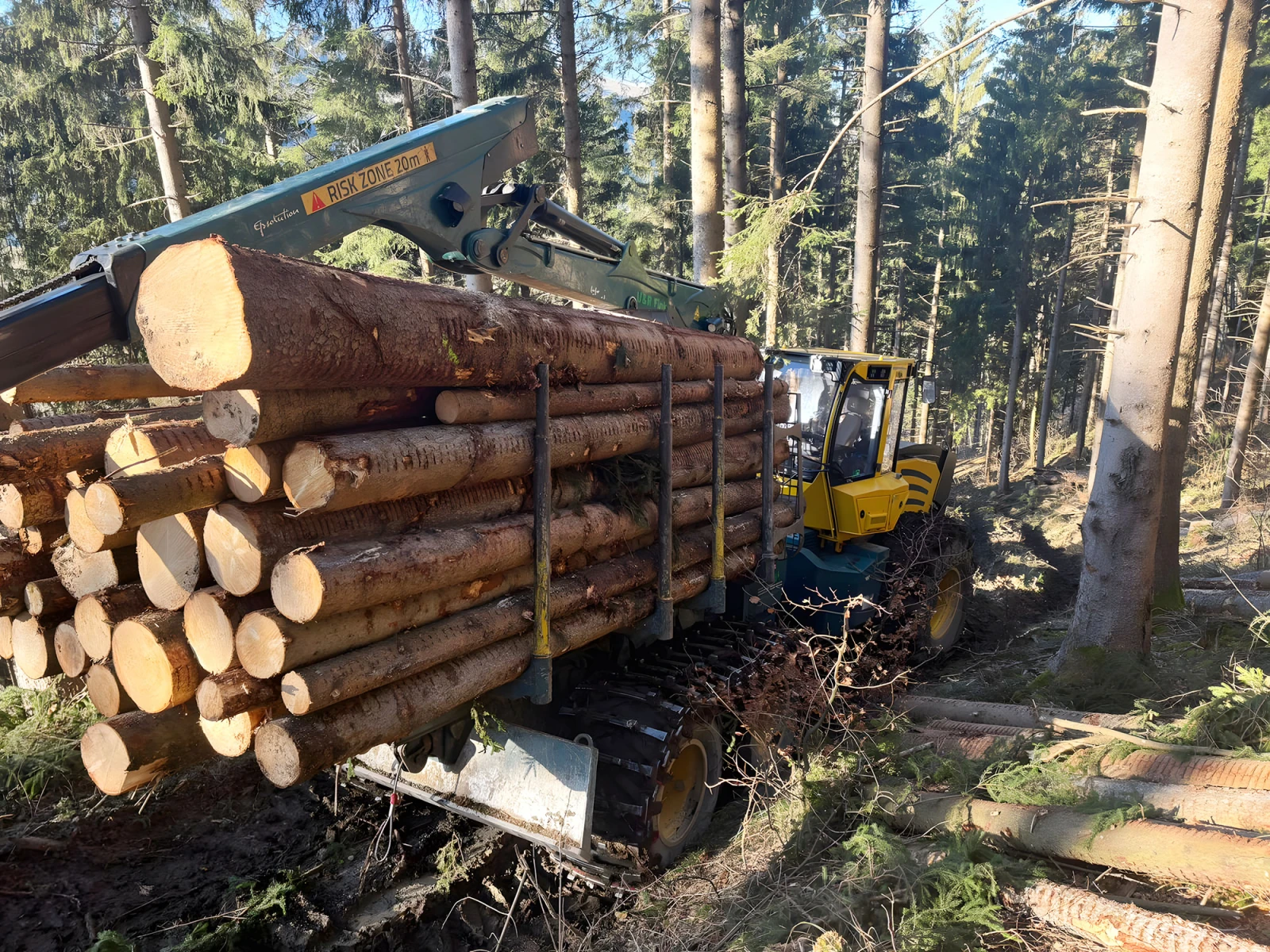 Специализирани машини Машини за дърводобив HSM 904F - изображение 4