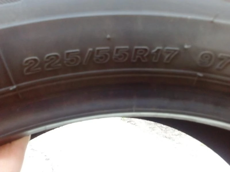 Гуми Летни 225/55R17, снимка 6 - Гуми и джанти - 18580443