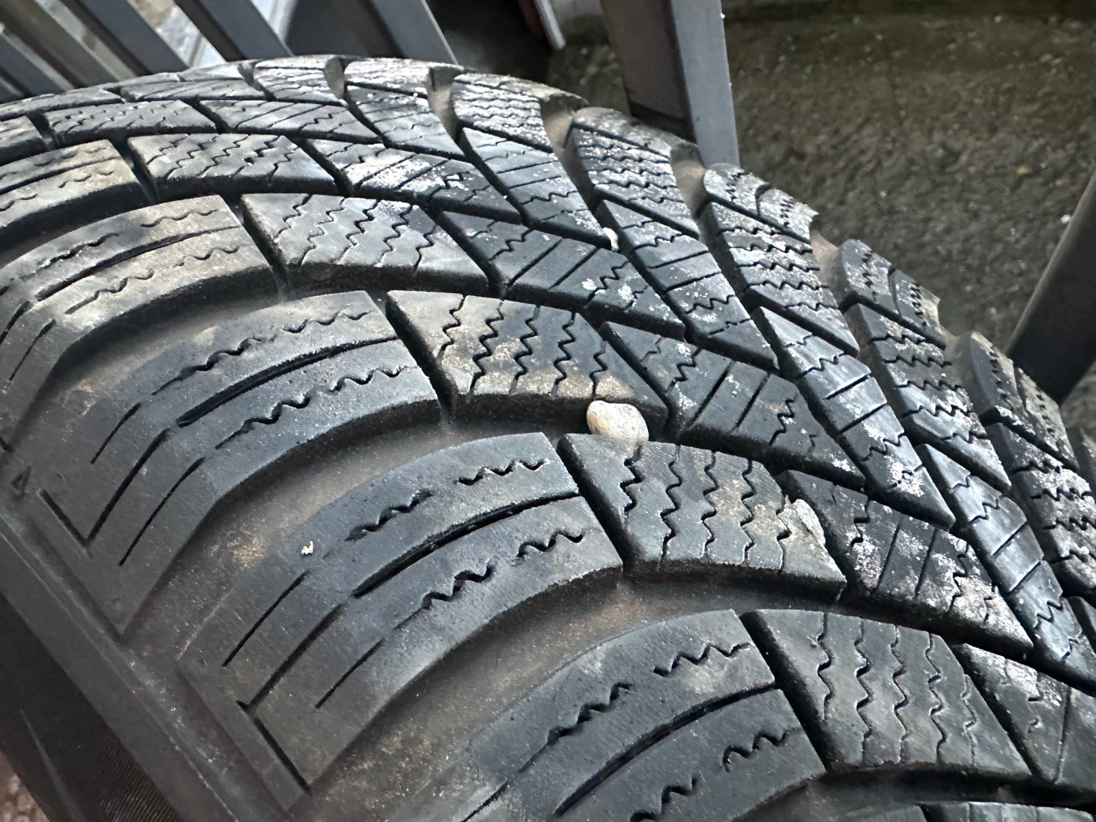    215/70R16  BMW X3 | Mobile.bg   5
