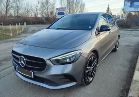 Mercedes-Benz GLA 200 Wide Digital* Ambient* Lane Assist* Full Led* , снимка 1