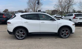 Alfa Romeo Tonale Veloce EAWD * CARFAX * АВТО КРЕДИТ * , снимка 4