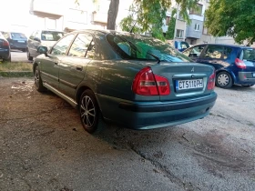  Mitsubishi Carisma