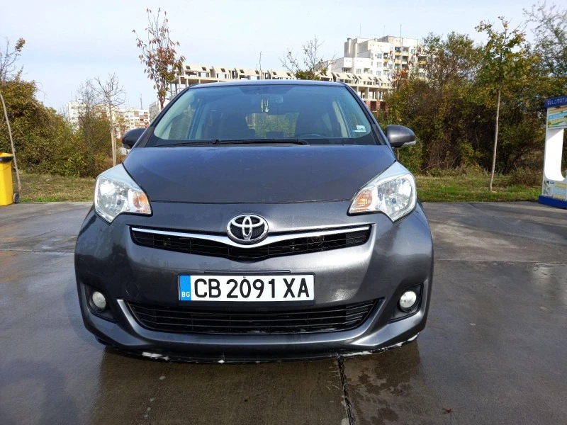 Toyota Verso S 1.4D4-D 90k.c., снимка 1 - Автомобили и джипове - 43086823