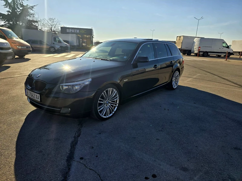 BMW 520 2.0 TDI Facelift, снимка 3 - Автомобили и джипове - 48393293