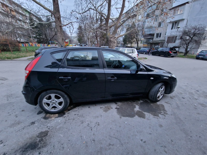 Hyundai I30, снимка 11 - Автомобили и джипове - 48487210