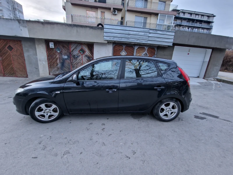 Hyundai I30, снимка 8 - Автомобили и джипове - 48487210