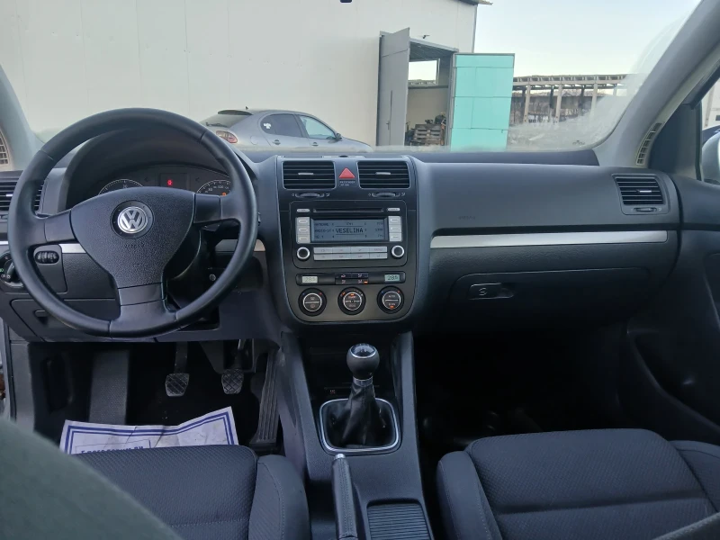 VW Golf 1.9 TDI 105 кс., снимка 9 - Автомобили и джипове - 48576903