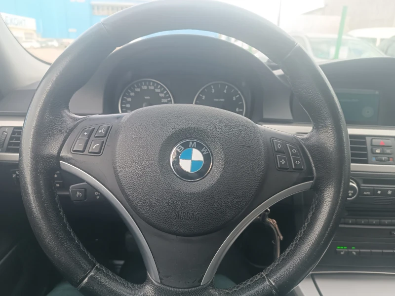 BMW 318 2.0i ПАНОРАМА ЛИЗИНГ , снимка 11 - Автомобили и джипове - 49546283