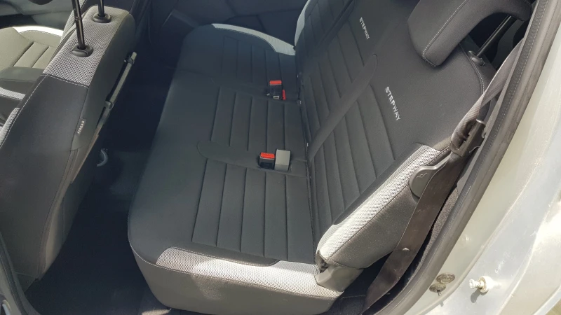 Dacia Lodgy steplay 1.3TCE 130p.s, снимка 7 - Автомобили и джипове - 51657746