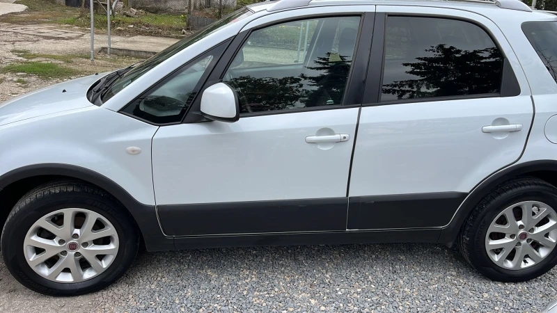 Fiat Sedici 2.0MULTI-JET 4x4, снимка 4 - Автомобили и джипове - 52057052