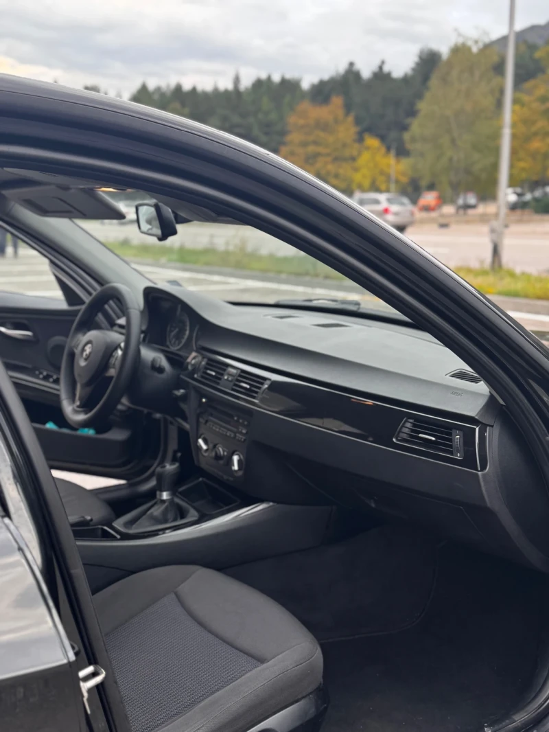 BMW 320 FACE Lift 2.0D 143кс. Внос от Северна Италия, снимка 11 - Автомобили и джипове - 52887049