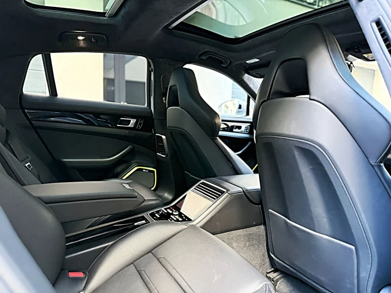 Porsche Panamera Porsche Panamera Turbo S * E-Hybrid* CERAMIC* 680H, снимка 16 - Автомобили и джипове - 52225345
