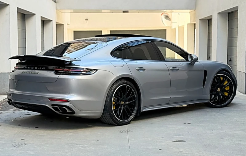 Porsche Panamera Porsche Panamera Turbo S * E-Hybrid* CERAMIC* 680H, снимка 7 - Автомобили и джипове - 52225345