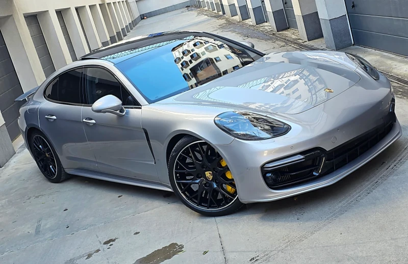 Porsche Panamera Porsche Panamera Turbo S * E-Hybrid* CERAMIC* 680H, снимка 10 - Автомобили и джипове - 52225345