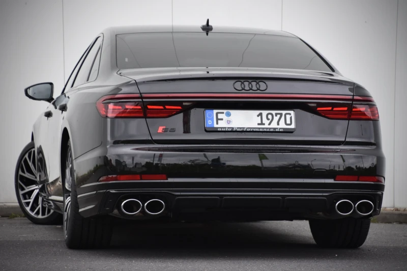 Audi S8, снимка 4 - Автомобили и джипове - 52920665