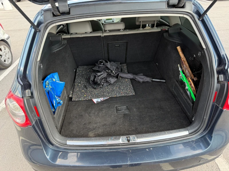 VW Passat B6 Highline DSG, снимка 5 - Автомобили и джипове - 53285142