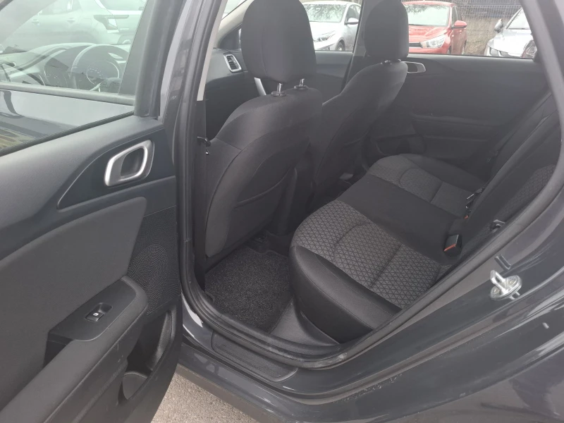Kia Ceed 1.5 T-gdi Comfort Гаранция, снимка 7 - Автомобили и джипове - 53341199