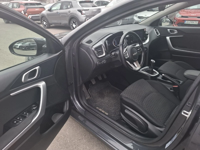 Kia Ceed 1.5 T-gdi Comfort Гаранция, снимка 9 - Автомобили и джипове - 53341199
