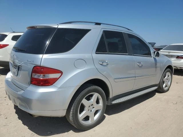 Mercedes-Benz ML 550 4MATIC - изображение 6