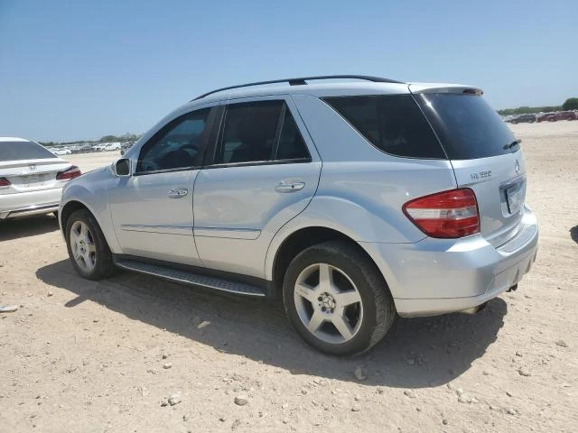 Mercedes-Benz ML 550 4MATIC - изображение 4