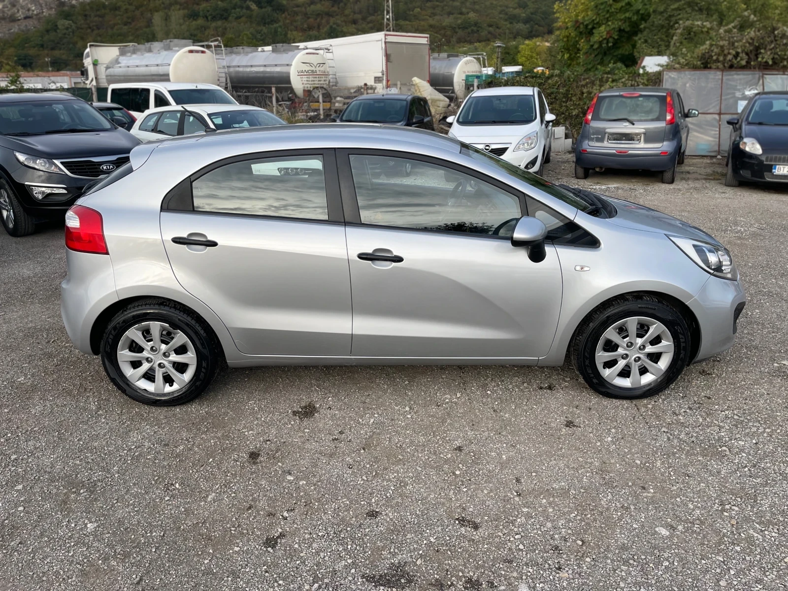 Kia Rio 1.1CRDI-75к.с-6 скорости - изображение 5