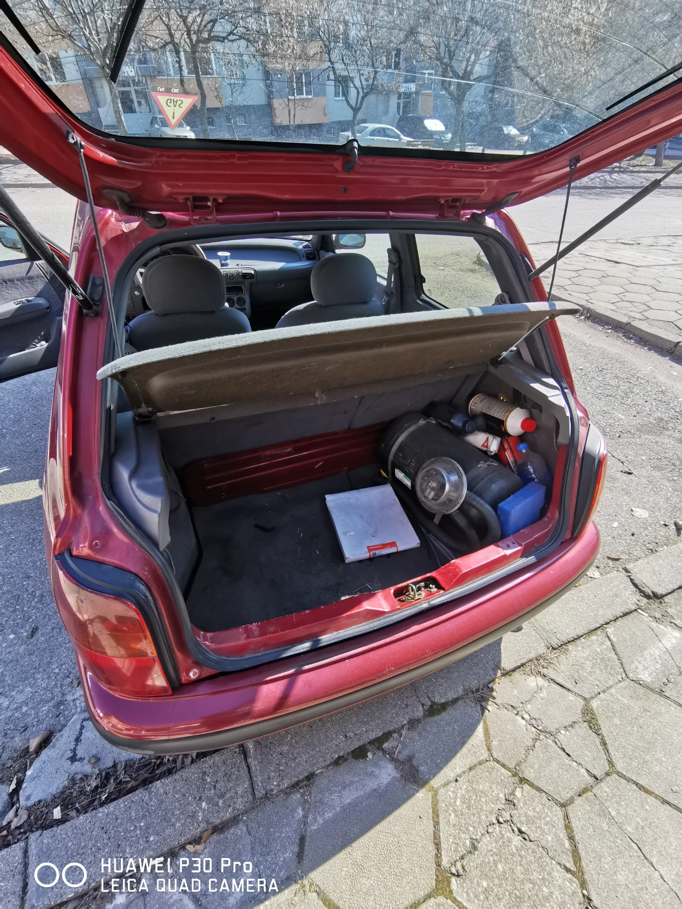 Nissan Micra  - изображение 4