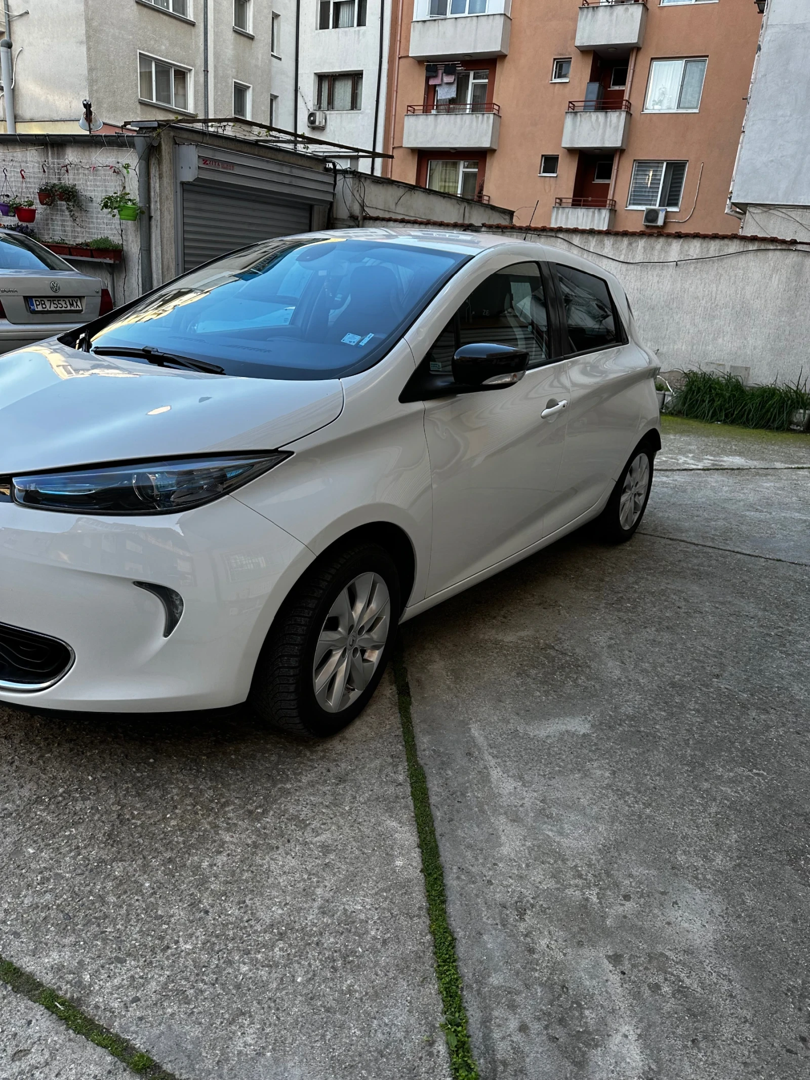 Renault Zoe  - изображение 3