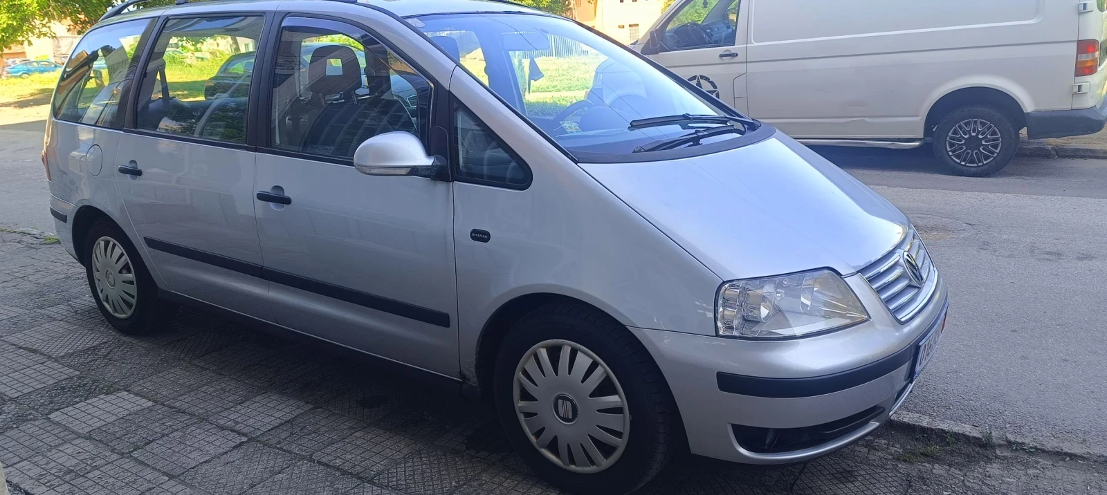 VW Sharan 2.0TDi 140k 5+ 1 - изображение 6