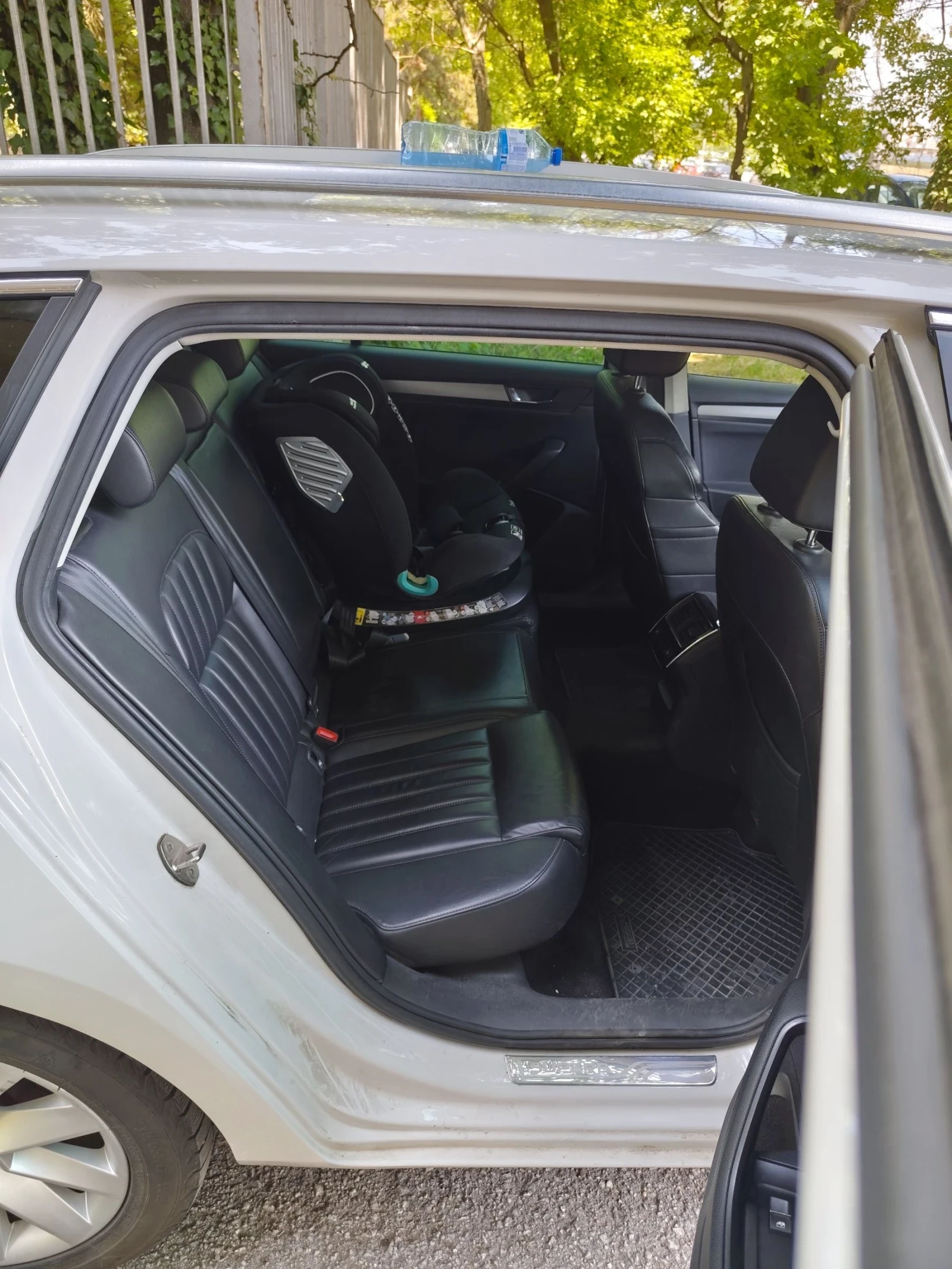 Skoda Superb 2.0 TDI - изображение 9