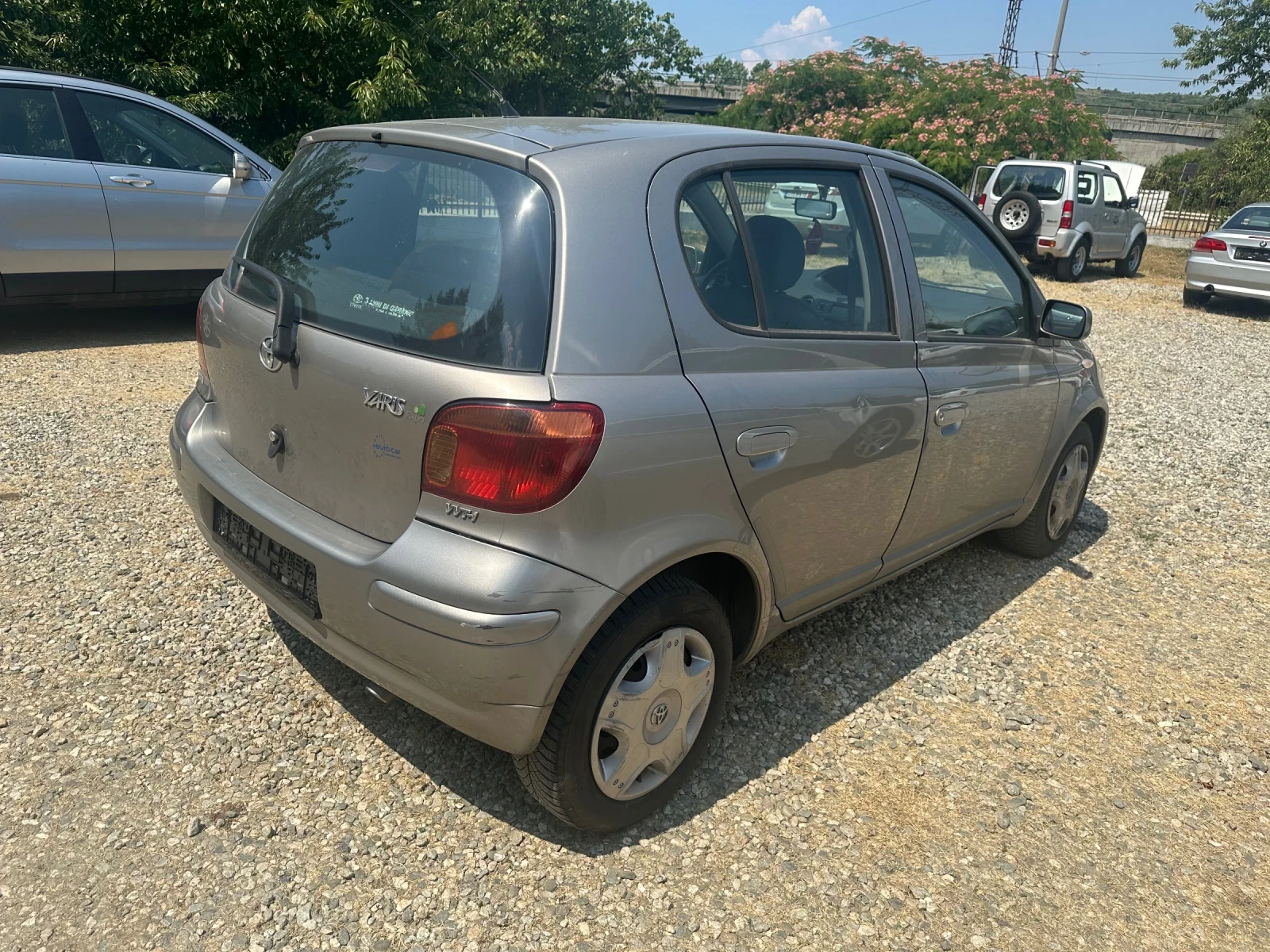 Toyota Yaris 1.0i* Кожа* Климатик* 102000км.*  - изображение 3