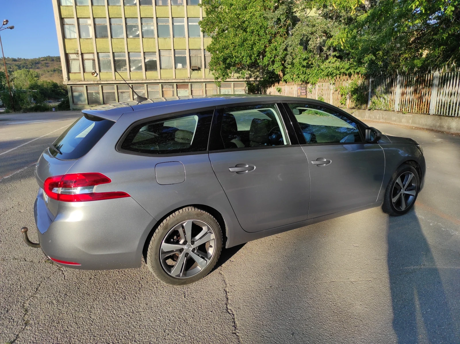 Peugeot 308 1.5 131к.с. face - изображение 9