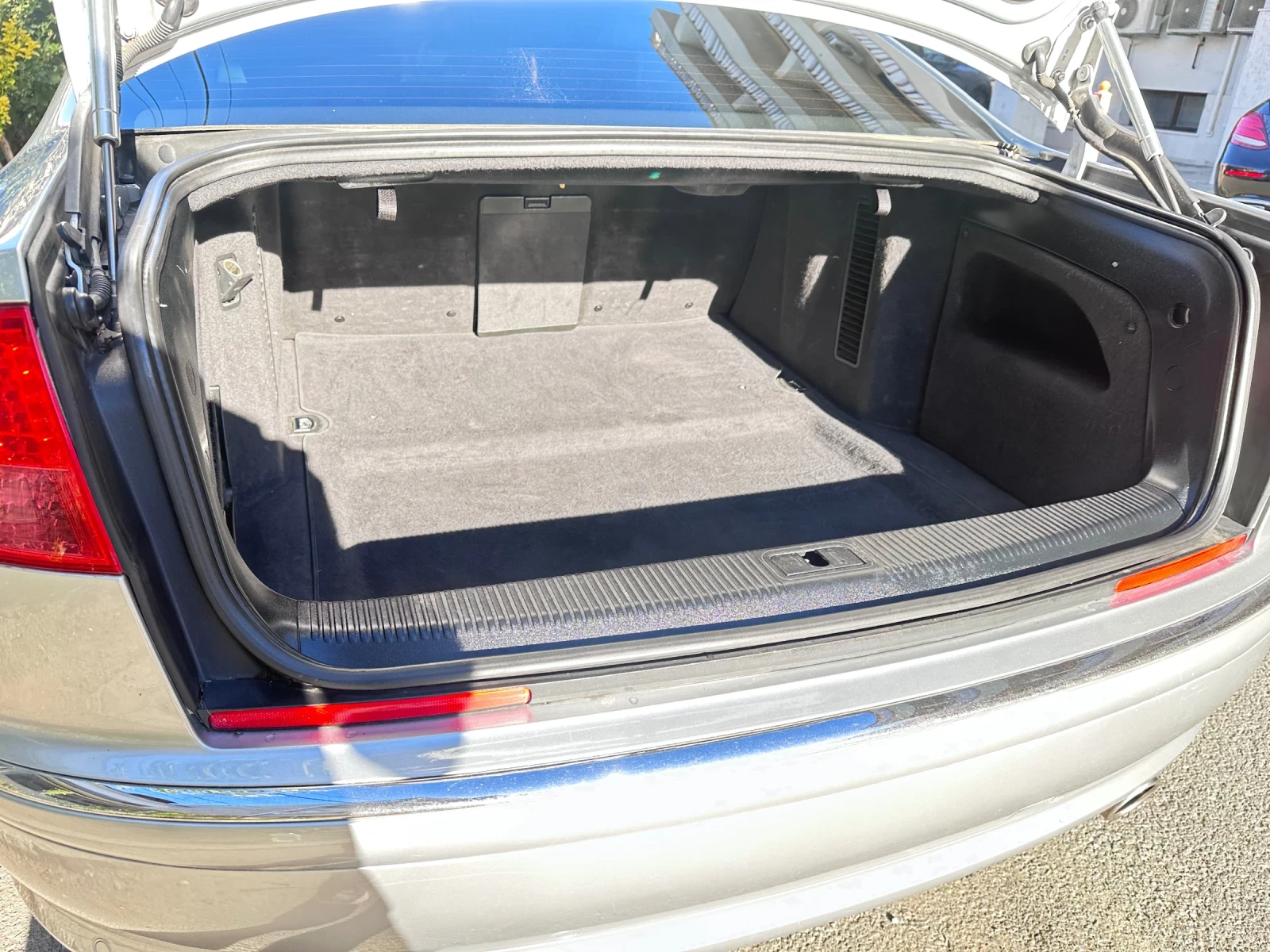 Audi A8 A8 4.2fsi - изображение 6