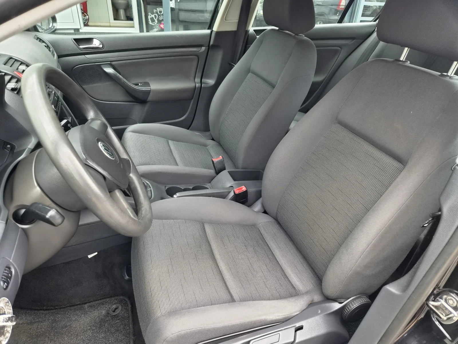 VW Golf 1.6 | Mobile.bg � ����������� 8