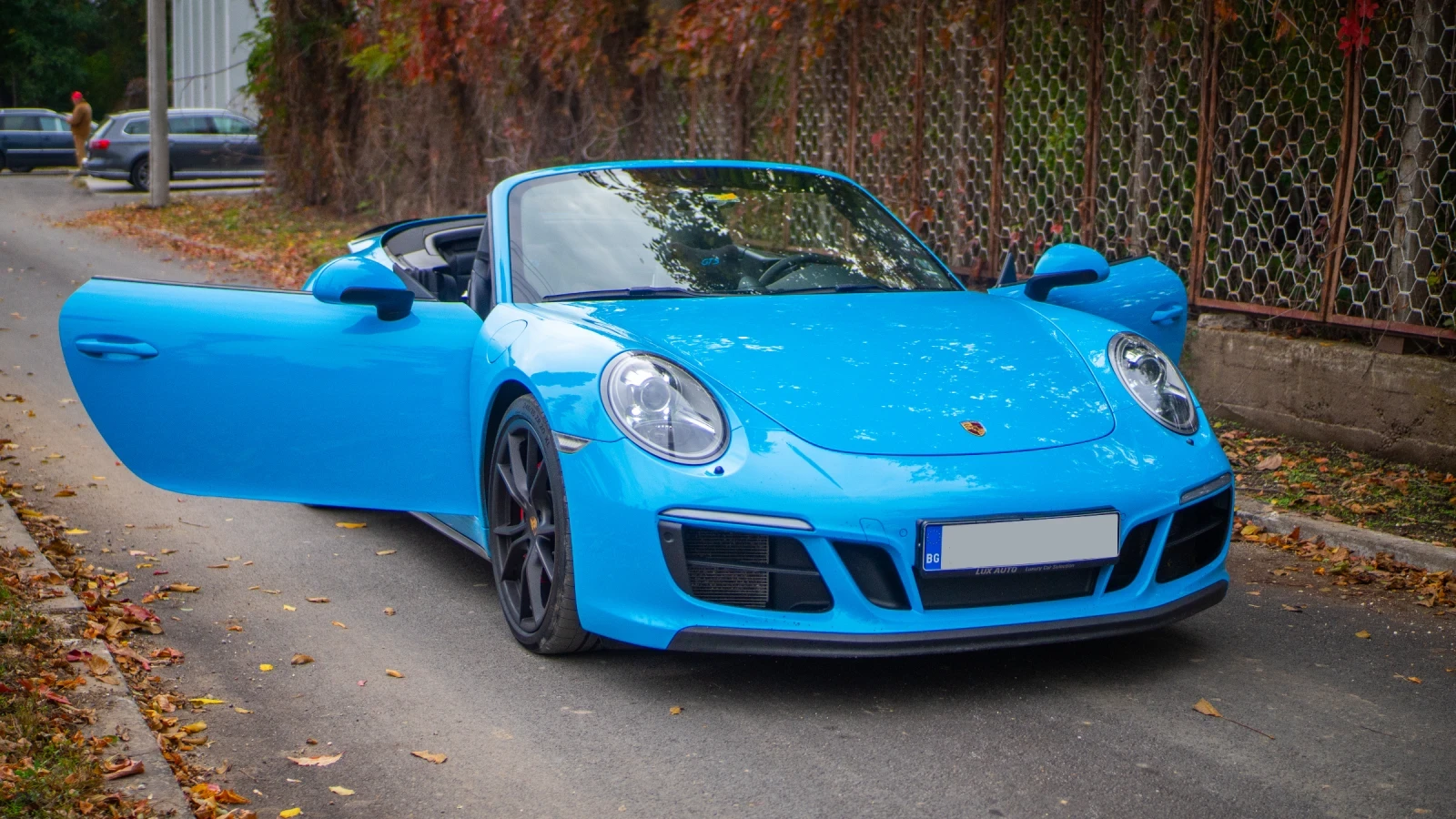 Porsche 911 GTS PACK 4S 4X4 - изображение 2