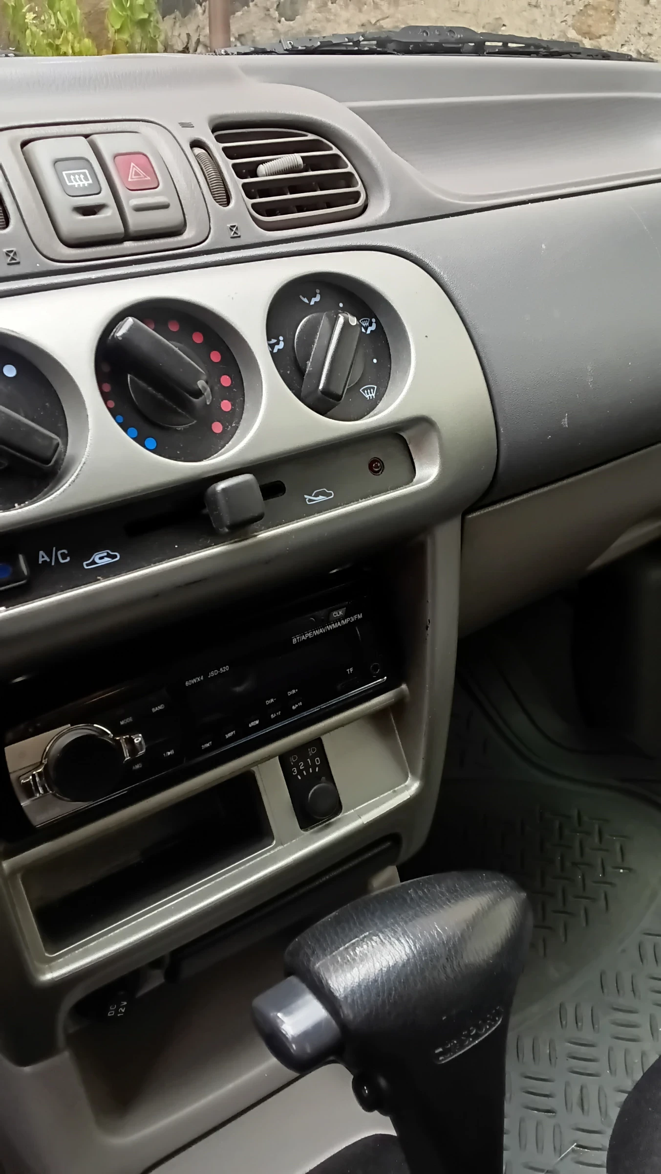 Nissan Micra K11 | Mobile.bg   11