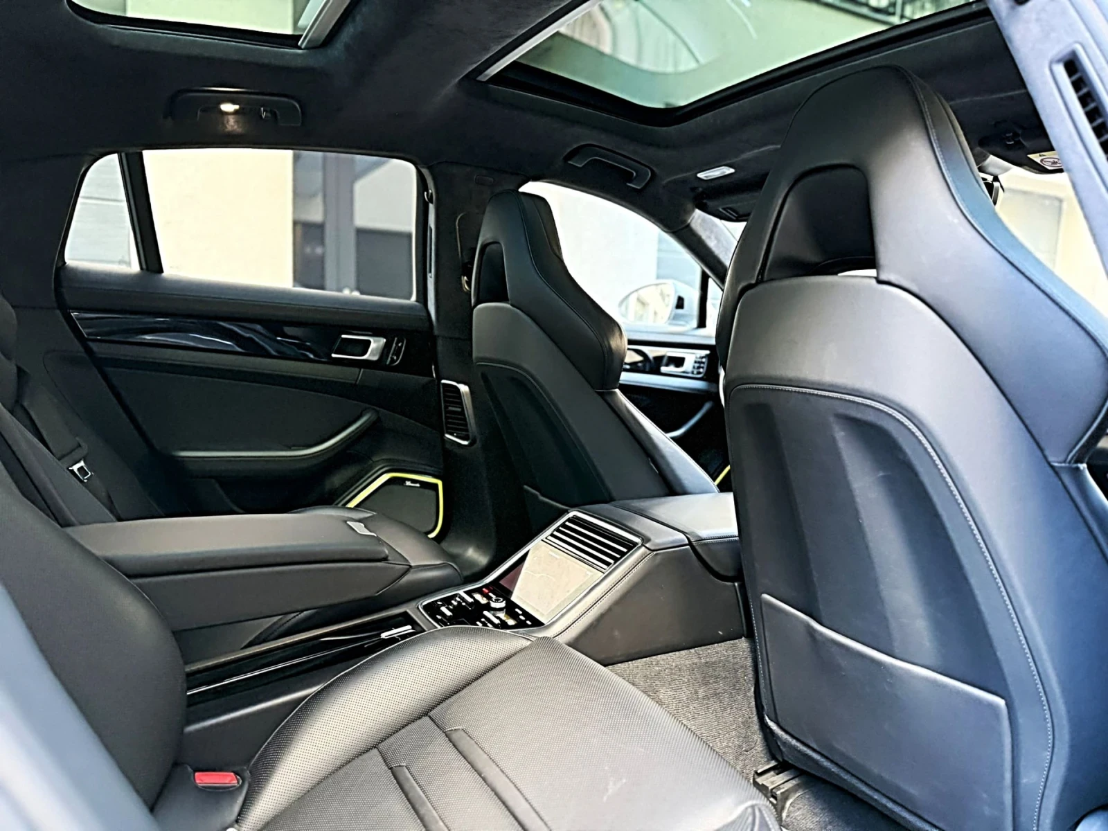 Porsche Panamera Porsche Panamera Turbo S * E-Hybrid* CERAMIC* 680H | Mobile.bg   16