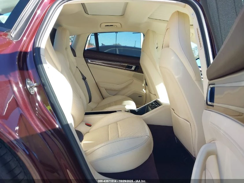 Porsche Panamera * PANAMERA 4*  - изображение 5