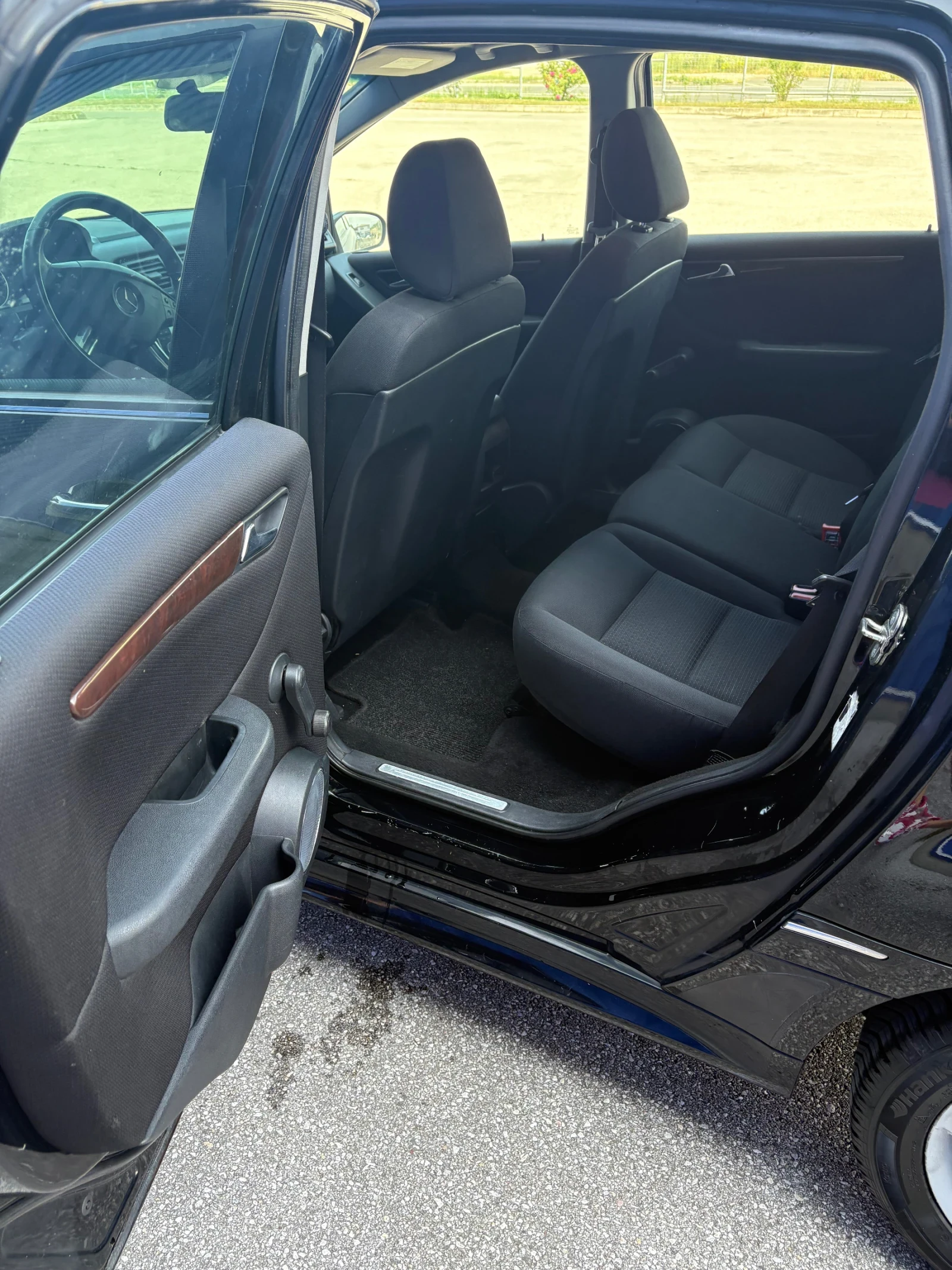 Mercedes-Benz B 200 2.0D * NAVI* 6 �������� | Mobile.bg � ����������� 13