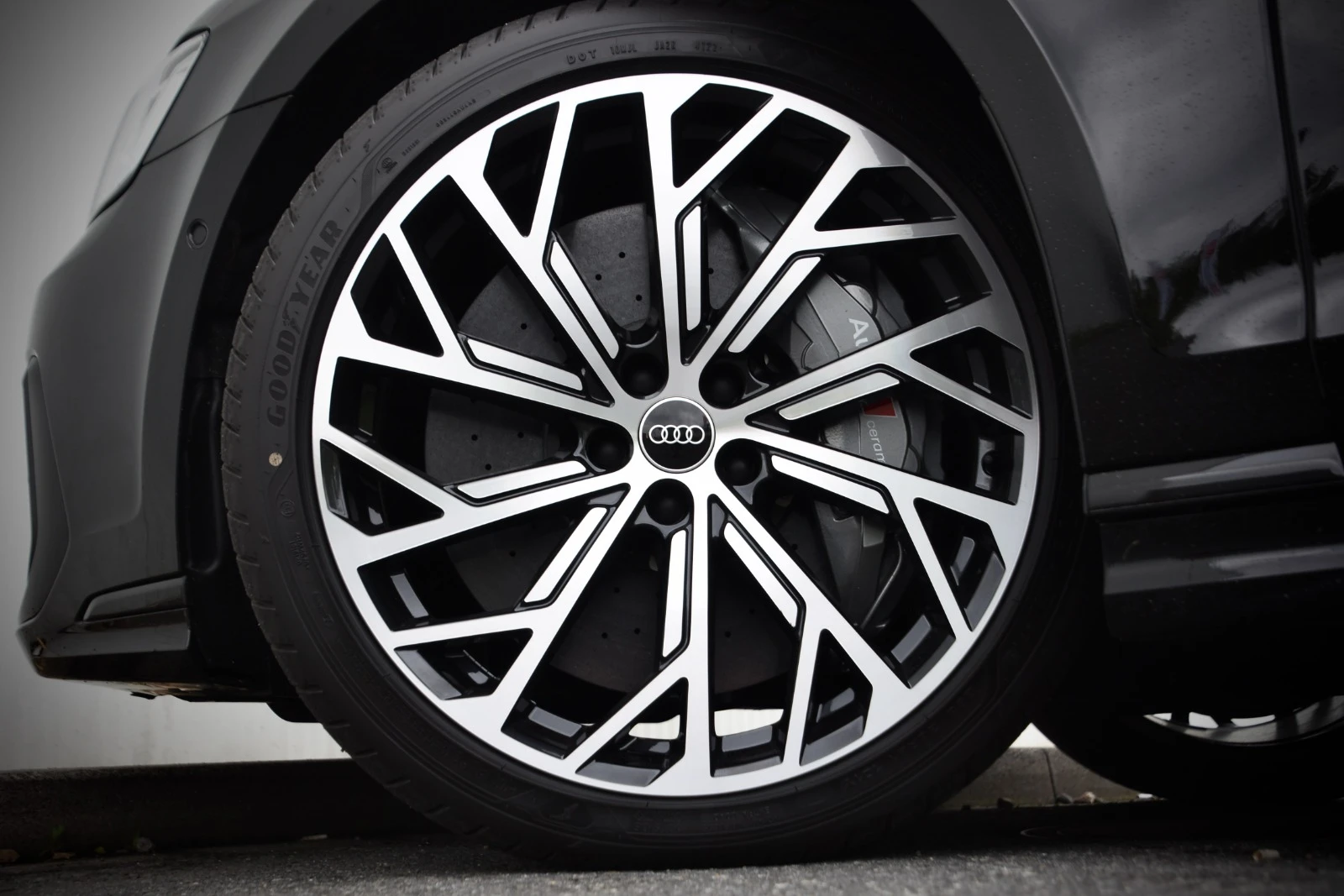 Audi S8 | Mobile.bg � ����������� 15