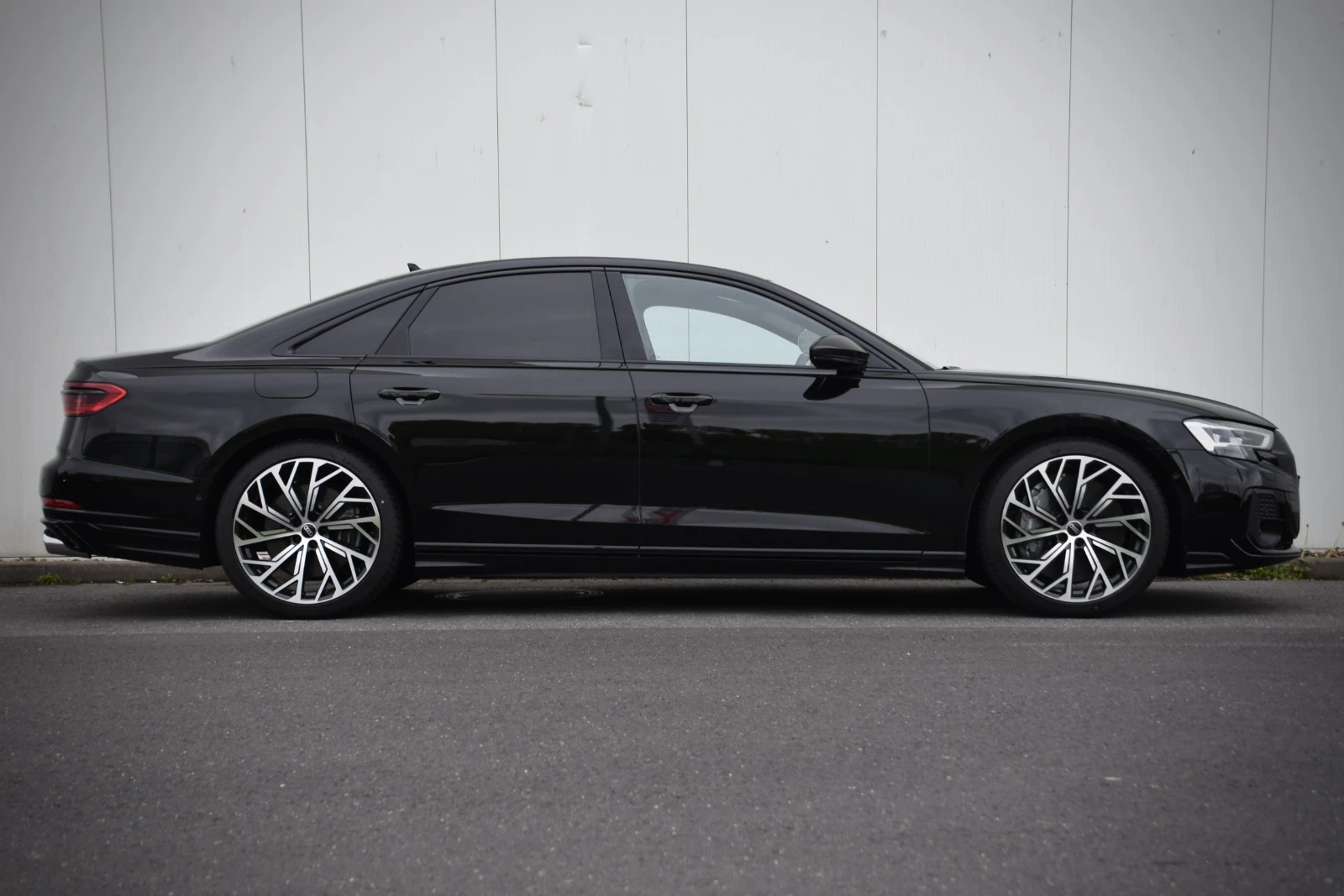 Audi S8 | Mobile.bg � ����������� 5