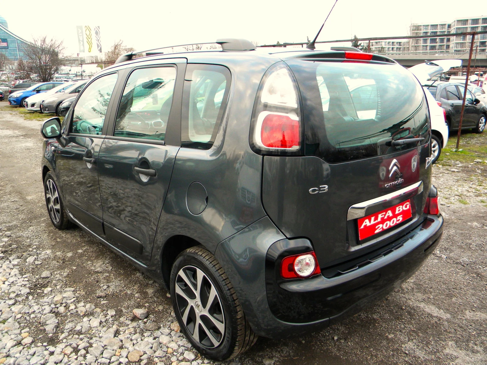 Citroen C3 Picasso 1.4* 140000km* КАТО НОВО* EURO5B - изображение 6